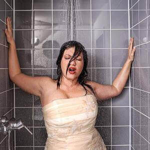 trash-the-dress-6-crop600x600-resize300x300